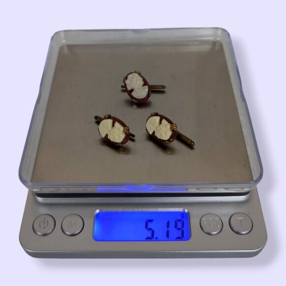 Vintage Celluloid Cameo Cufflink Set - Picture 5 of 5